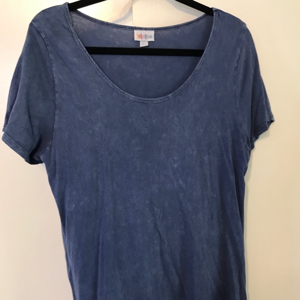 LuLaRoe Classic Tee (L) - Vintage Wash